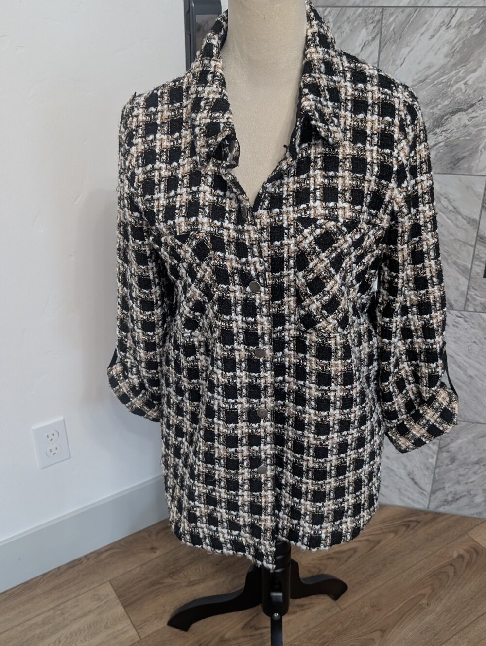 Mystree Black & Cream Tweed Button-Front Shirt Jacket